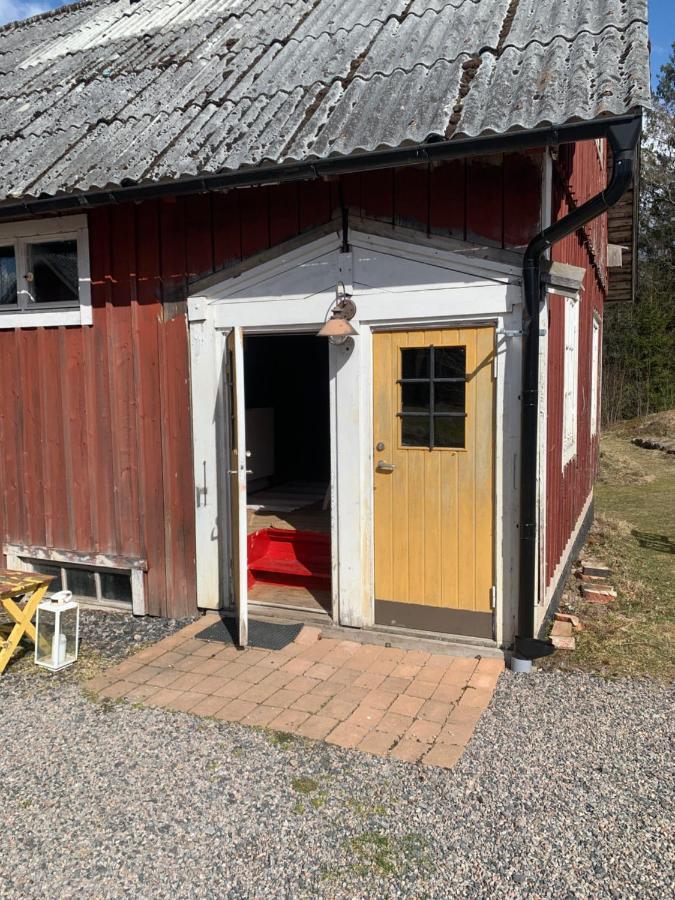 Villa En Lantlig Idyll Med Skogen Precis Utanfoer Doerren! Ullared Exterior foto